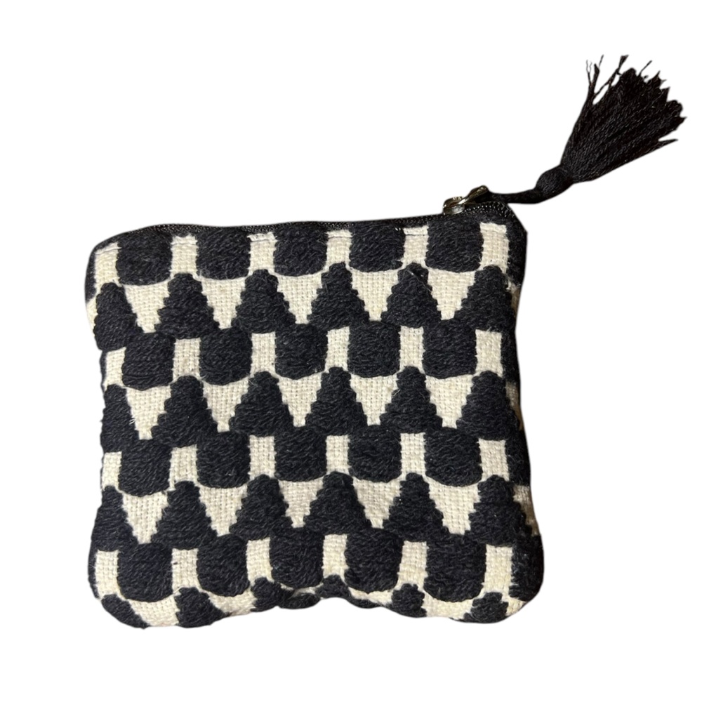 America &‎ Beyond Jacquard Black and White Patterned Women's Coin Purse
